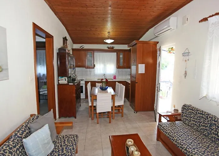 Alexia's House 乐托卡亚